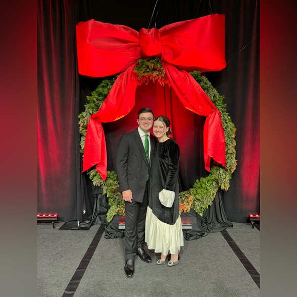 Black velvet dress - Picture 3 of 3